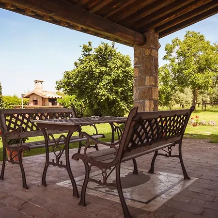 مزرعة للإقامة Le Sorgenti *